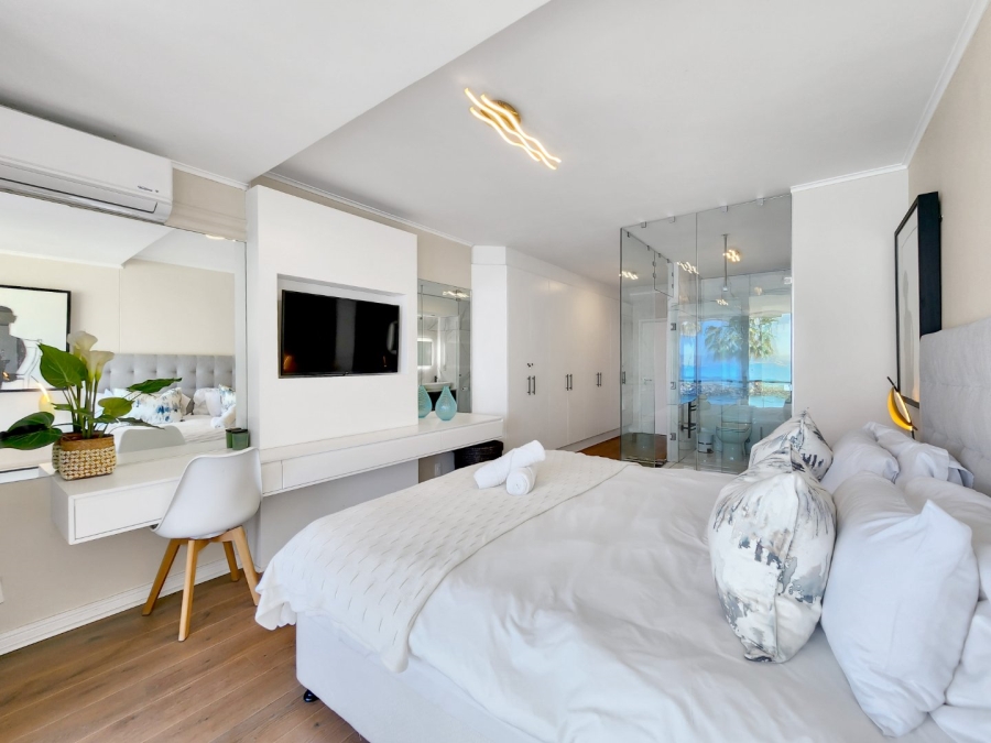 3 Bedroom Property for Sale in Mouille Point Western Cape